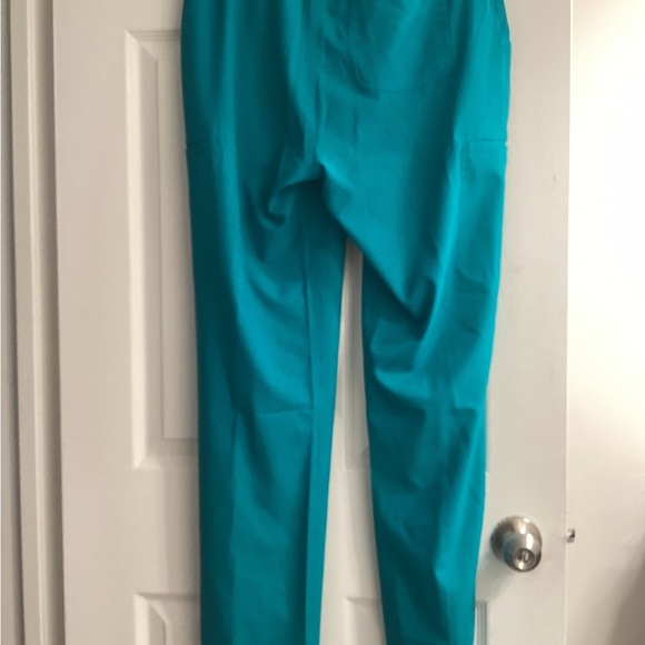 New Scrub Pants - Picture 3 of 4